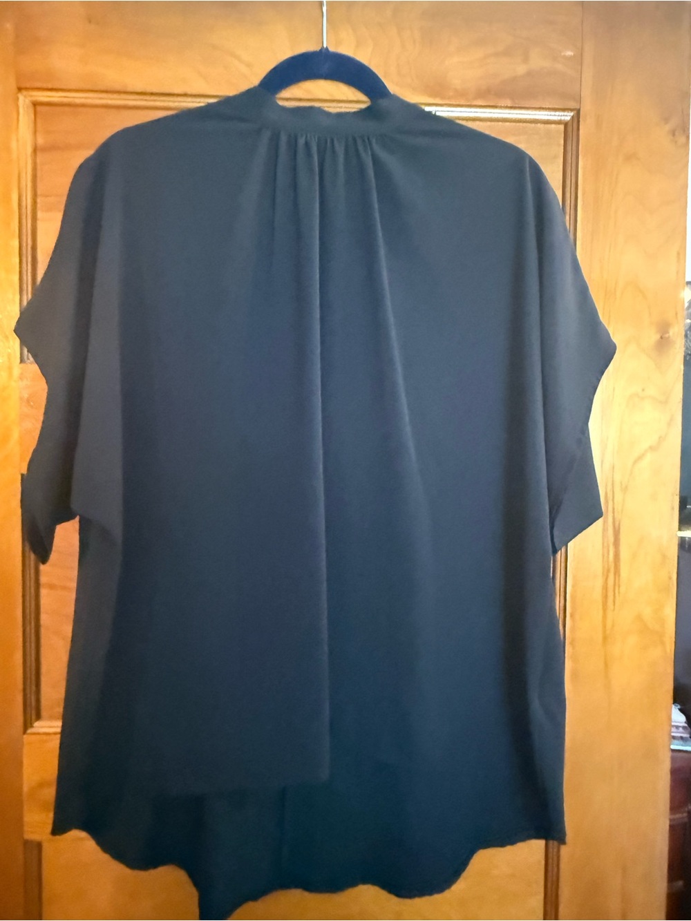 SHEIN Black Short-Sleeve Tunic Blouse